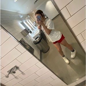 Meet your Posher, Kenziee